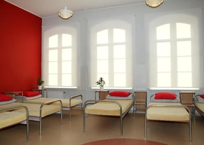 Szkolne Schronisko Mlodziezowe W Gdansku Hostal Gdansk